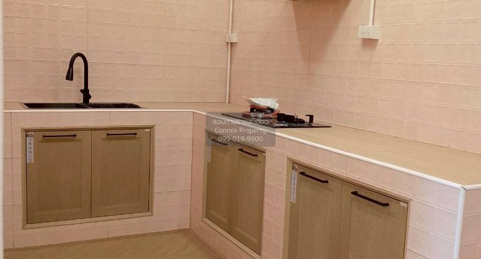 For sale 2 bedrooms townhouse in Bueng Kum, Bangkok