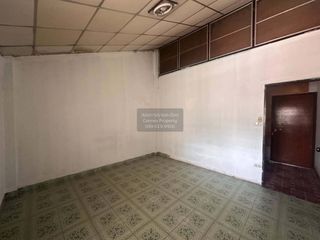 Reihenhaus zum Kauf mit 2 Zimmer in Phutthamonthon, Nakhon Pathom