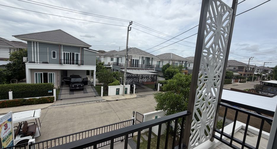 Haus zum Kauf mit 4 Zimmer in Bang Khun Thian, Bangkok