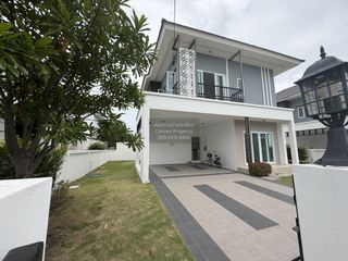 Haus zum Kauf mit 4 Zimmer in Bang Khun Thian, Bangkok