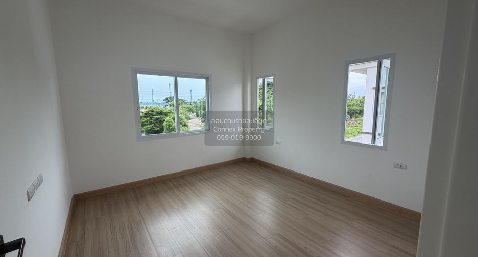 Haus zum Kauf mit 4 Zimmer in Bang Khun Thian, Bangkok