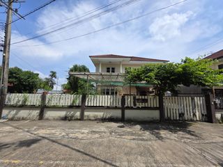 Haus zum Kauf mit 3 Zimmer in Thawi Watthana, Bangkok