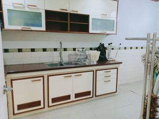 For sale 5 bedrooms townhouse in Chatuchak, Bangkok