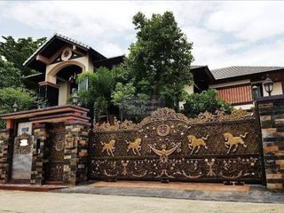 Casa en venta de 5 habitaciones en Lam Luk Ka, Pathum Thani