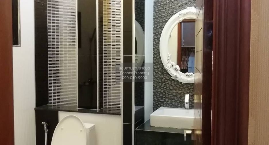 Casa en venta de 5 habitaciones en Lam Luk Ka, Pathum Thani