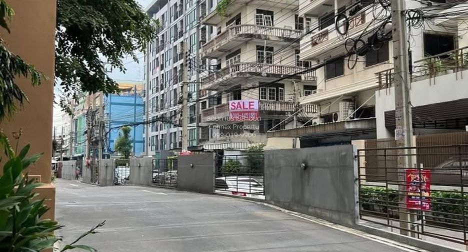 Gewerbefläche zum Kauf mit 11 Zimmer in Khlong San, Bangkok