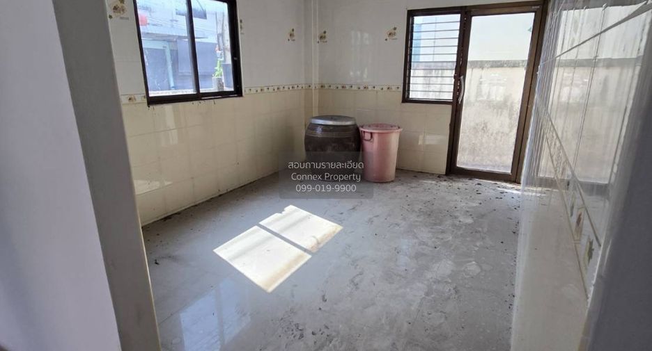 Casa en venta de 4 habitaciones en Nong Khaem, Bangkok
