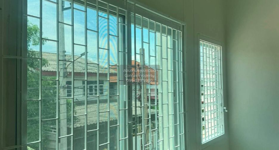 For sale 2 bedrooms townhouse in Nong Chok, Bangkok