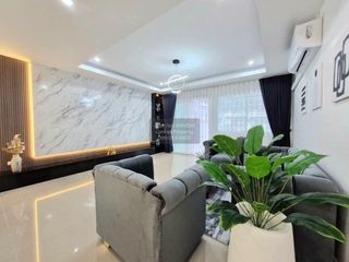 For sale 2 bedrooms townhouse in Bang Lamung, Chonburi