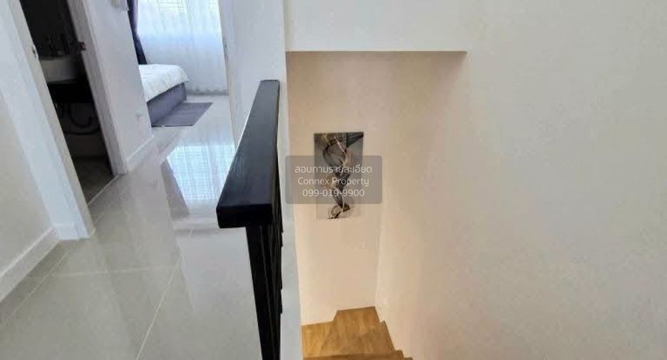 For sale 2 bedrooms townhouse in Bang Lamung, Chonburi