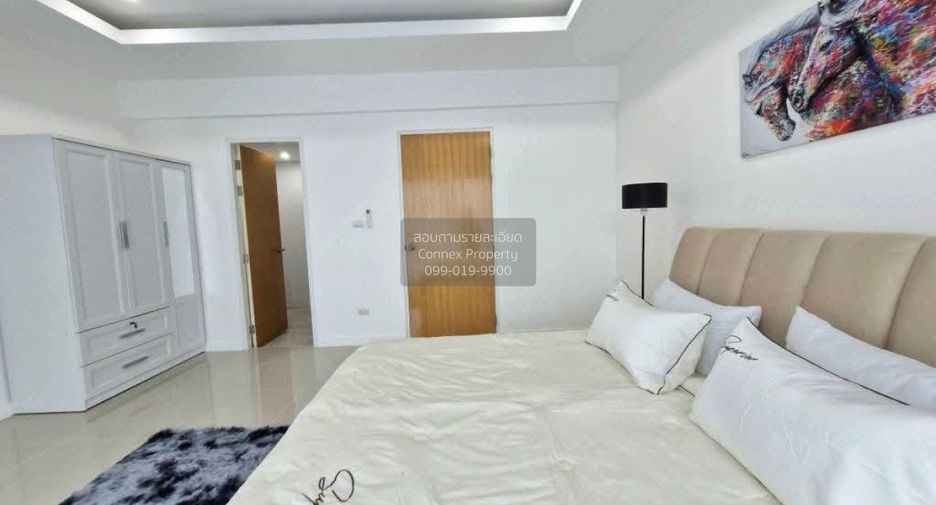 For sale 2 bedrooms townhouse in Bang Lamung, Chonburi