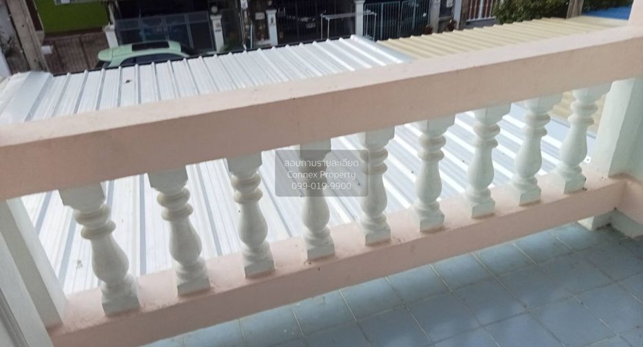 Casa adosada en venta de 2 habitaciones en Bang Bon, Bangkok