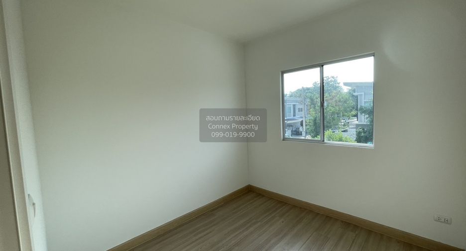 Casa adosada en venta de 3 habitaciones en Bang Kruai, Nonthaburi