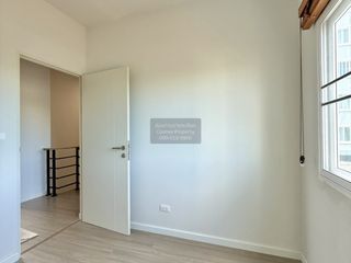Casa adosada en venta de 3 habitaciones en Bang Yai, Nonthaburi