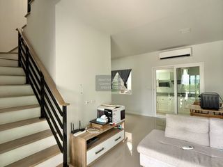 Casa adosada en venta de 3 habitaciones en Bang Yai, Nonthaburi