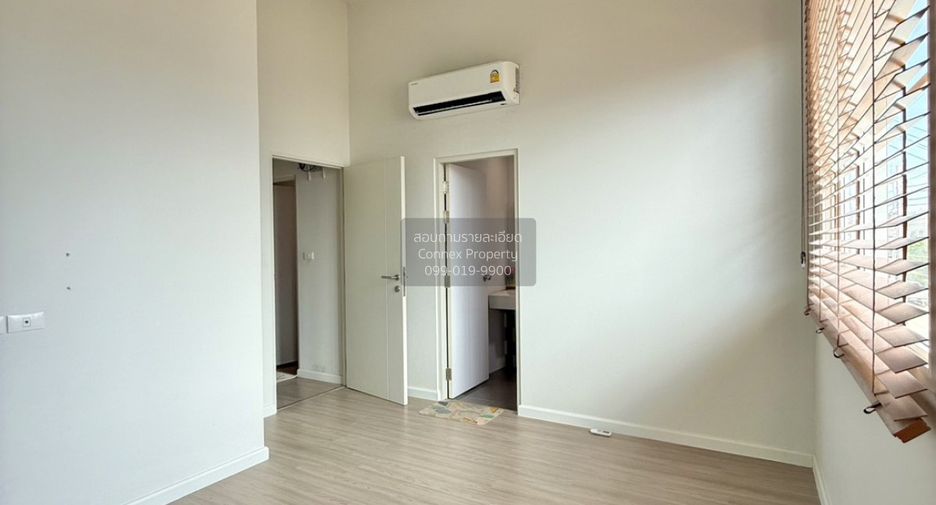 Casa adosada en venta de 3 habitaciones en Bang Yai, Nonthaburi