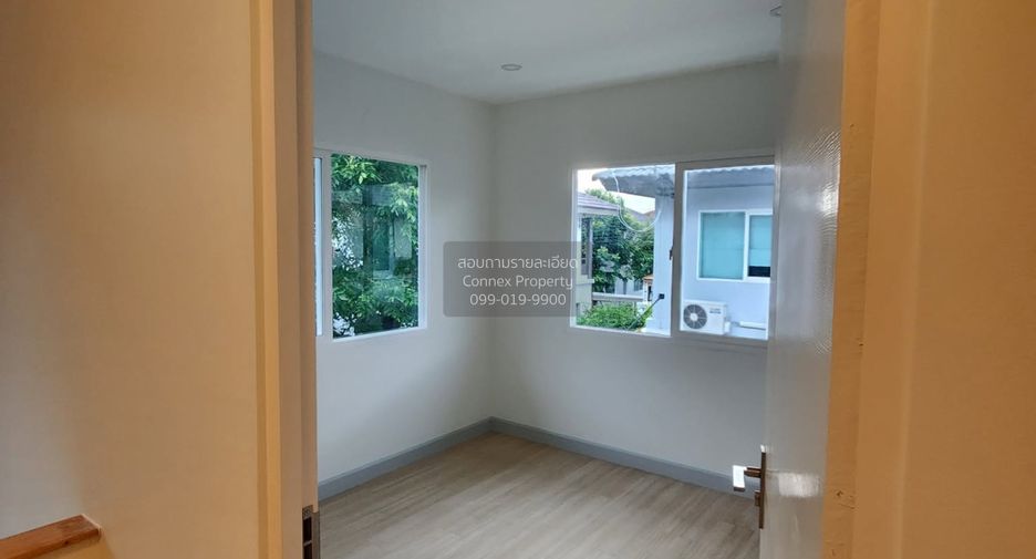 À vendre 3 chambres maison à Bang Khun Thian, Bangkok
