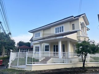 À vendre 5 chambres maison à Bang Khun Thian, Bangkok