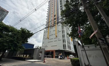 For sale 1 bed condo 