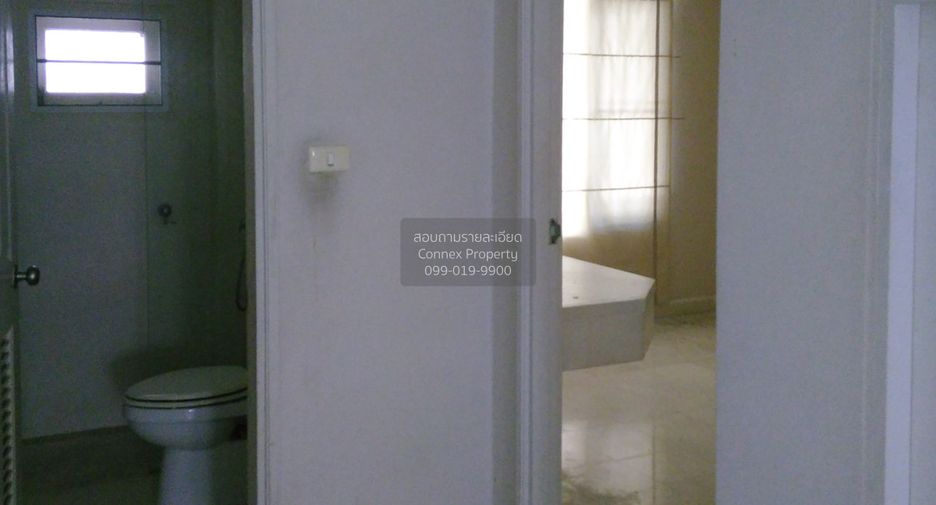 出售 4 卧室 独立屋 在 Mueang Nonthaburi, Nonthaburi