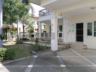 出售 4 卧室 独立屋 在 Mueang Nonthaburi, Nonthaburi