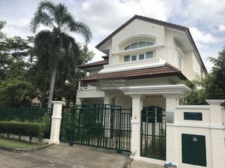 出售 4 卧室 独立屋 在 Mueang Nonthaburi, Nonthaburi