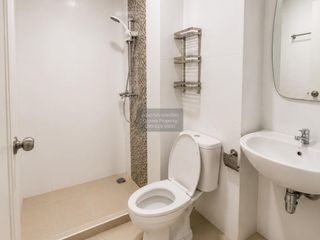 For sale 1 bed condo in Khlong Luang, Pathum Thani