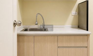 For sale 1 bed condo in Khlong Luang, Pathum Thani
