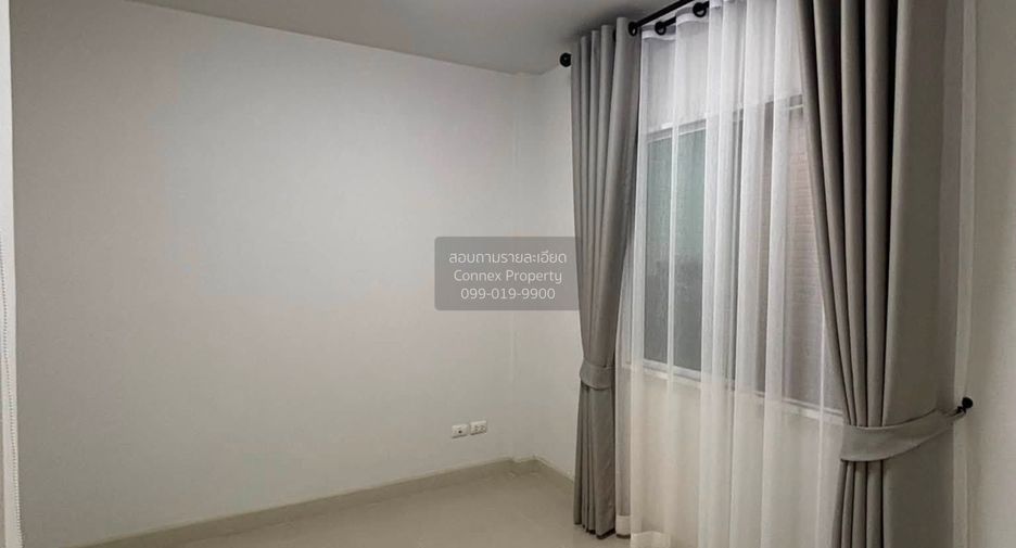 Casa adosada en venta de 3 habitaciones en Bang Yai, Nonthaburi