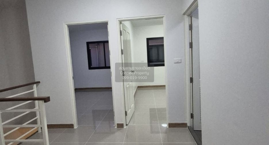 Casa adosada en venta de 3 habitaciones en Bang Bua Thong, Nonthaburi