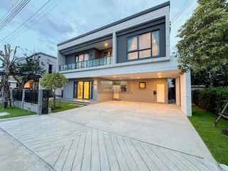 出售 4 卧室 独立屋 在 Sai Mai, 曼谷