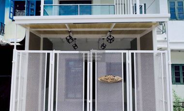 Casa adosada en venta de 2 habitaciones en Bang Bua Thong, Nonthaburi