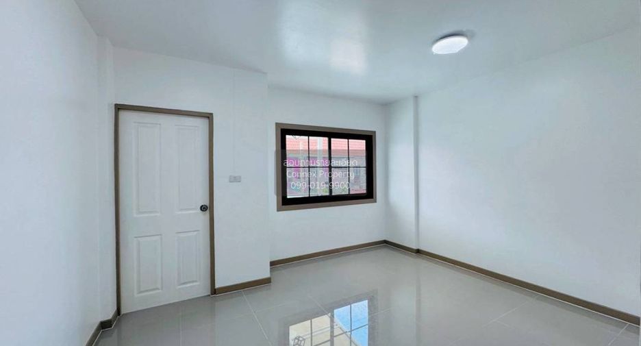 Casa adosada en venta de 2 habitaciones en Bang Bua Thong, Nonthaburi