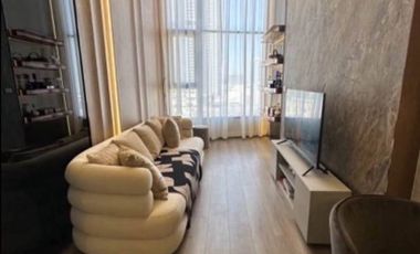 À vendre 2 chambres condo à Huai Khwang, Bangkok