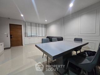 For sale 3 bedrooms townhouse in Suan Luang, Bangkok