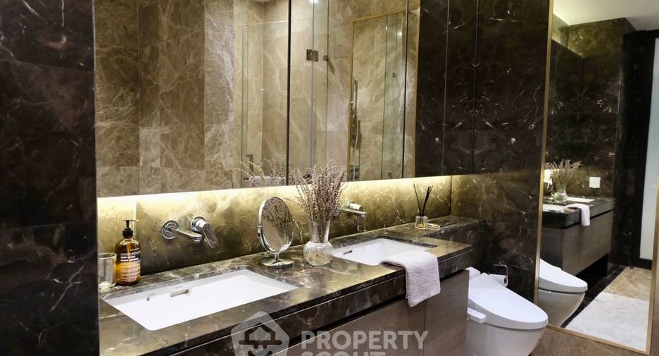 For rent 2 bedrooms condo 
