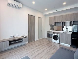 Condo en alquiler de 2 habitaciones en Bang Kapi, Bangkok