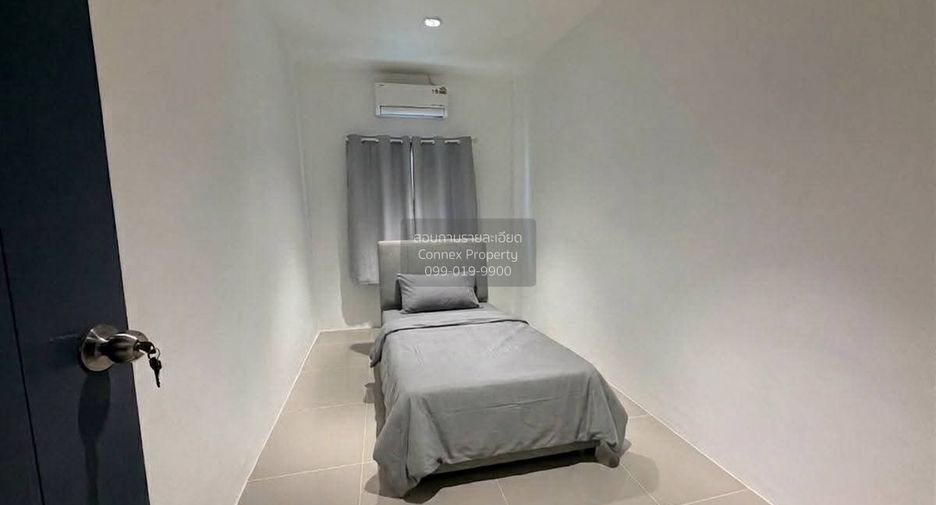 Reihenhaus zur Miete mit 3 Zimmer in Phra Khanong, Bangkok