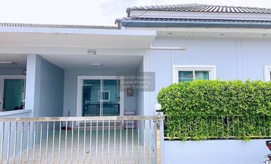 出租 2 卧室 联排别墅 在 Phuket Town, 普吉
