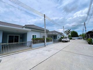 出租 2 卧室 联排别墅 在 Phuket Town, 普吉