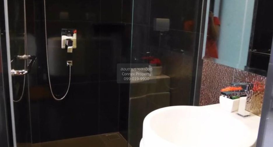 Condo en alquiler de 1 habitaciones en Khlong Toei, Bangkok