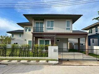 Haus zur Miete mit 4 Zimmer in Mueang Phuket, Phuket