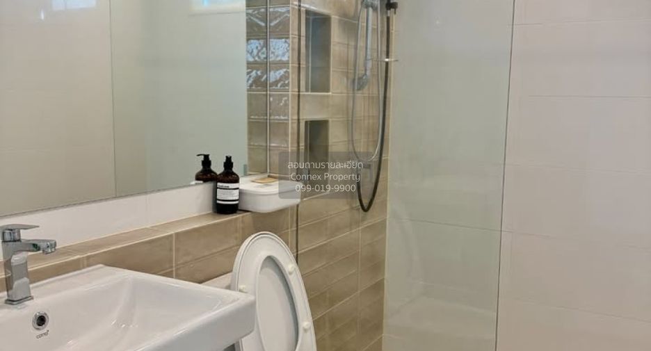 Haus zur Miete mit 4 Zimmer in Mueang Phuket, Phuket
