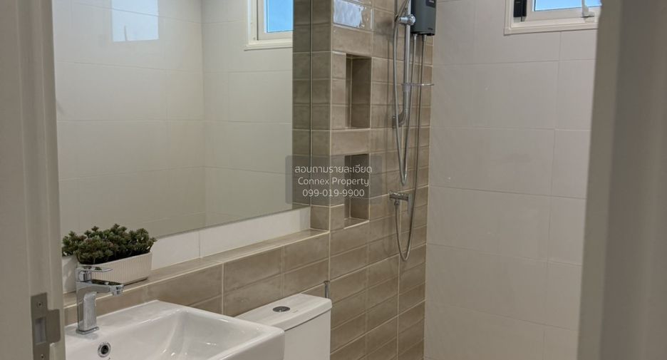 Haus zur Miete mit 4 Zimmer in Mueang Phuket, Phuket