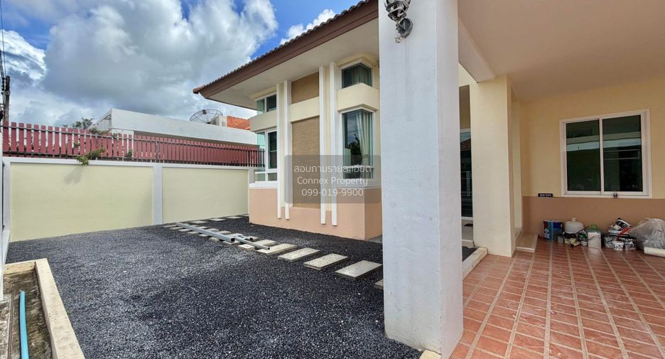 Haus zur Miete mit 3 Zimmer in Mueang Phuket, Phuket