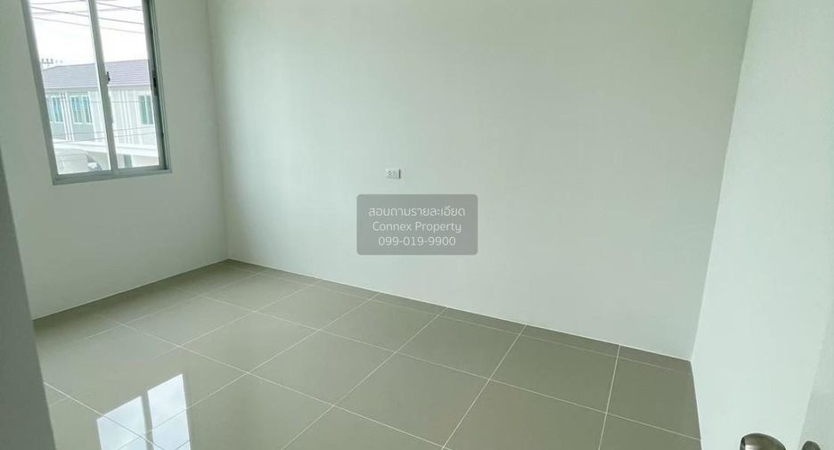 For rent 3 bedrooms townhouse in Thanyaburi, Pathum Thani