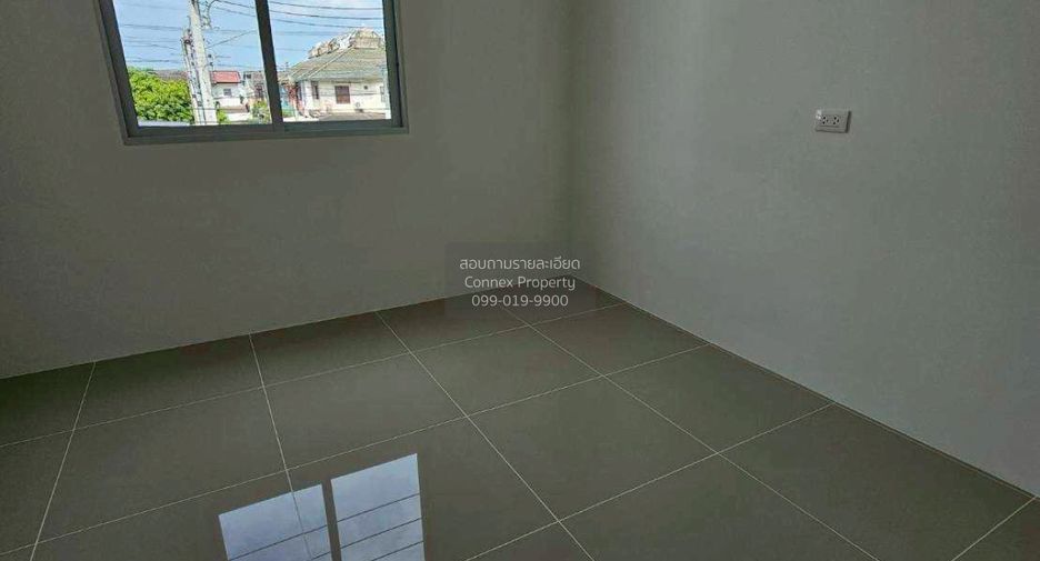 For rent 3 bedrooms townhouse in Thanyaburi, Pathum Thani