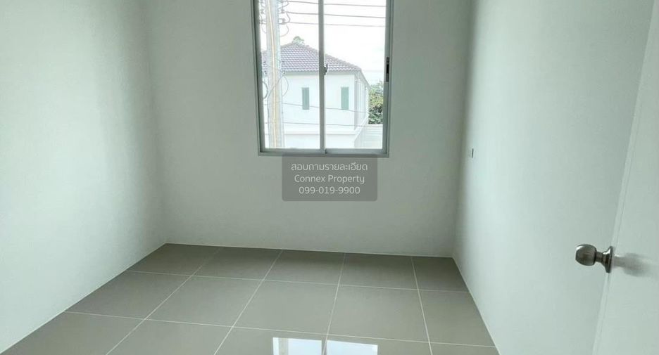 For rent 3 bedrooms townhouse in Thanyaburi, Pathum Thani