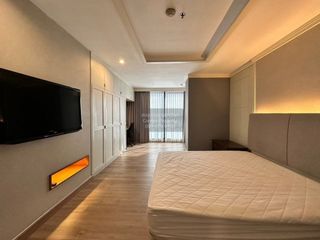 Condo en alquiler de 2 habitaciones en Pathum Wan, Bangkok