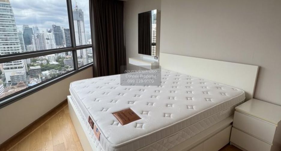 For rent 2 bedrooms condo in Watthana, Bangkok